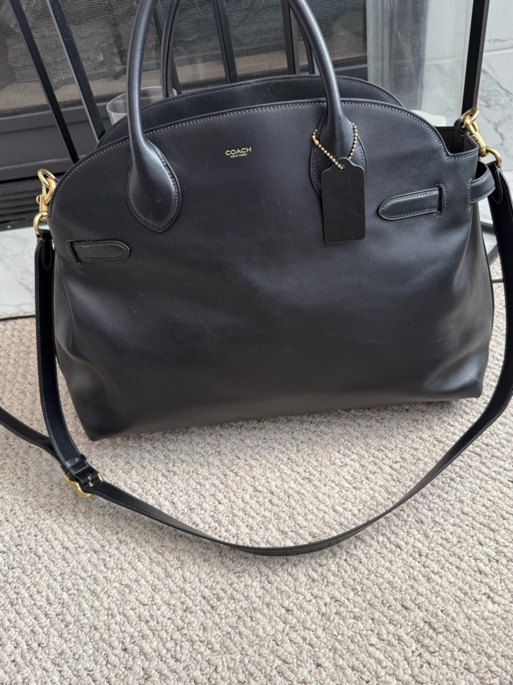 Coach Empire 48-Black